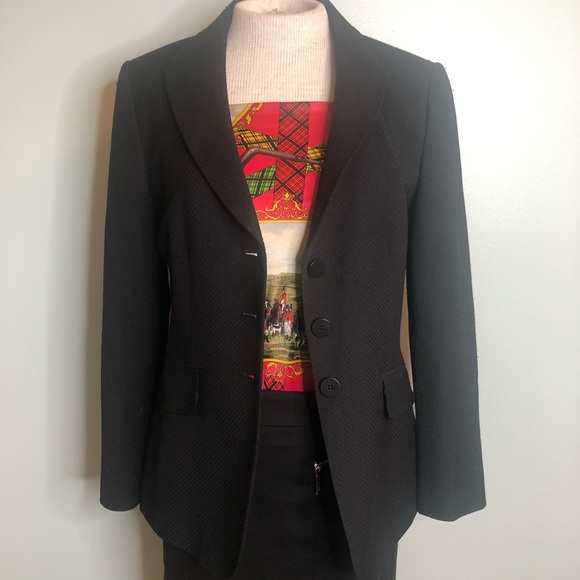 Fox Hunt Pattern Scarf - Picture 5 of 8